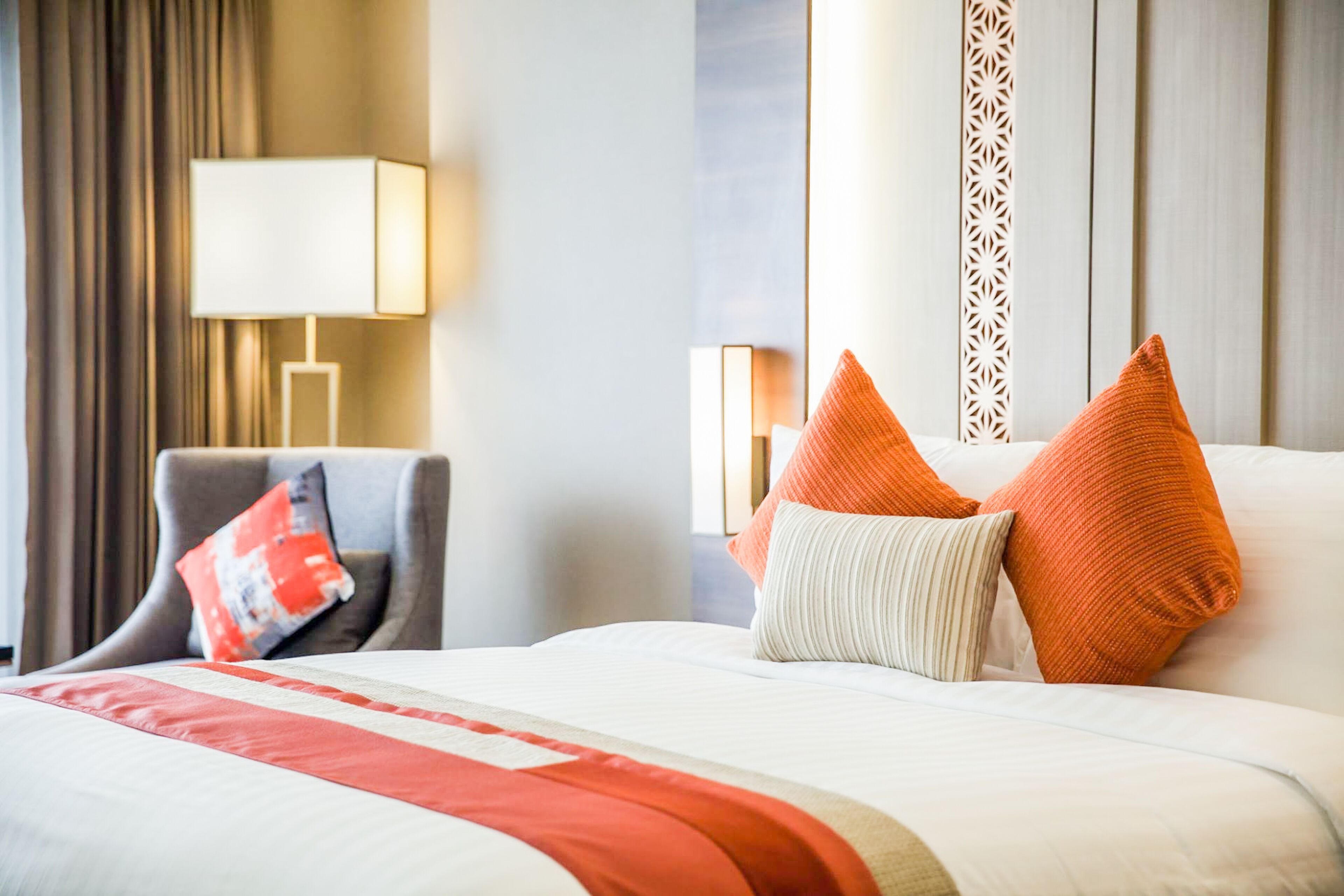 Wealth Lodge Asoke by Favstay