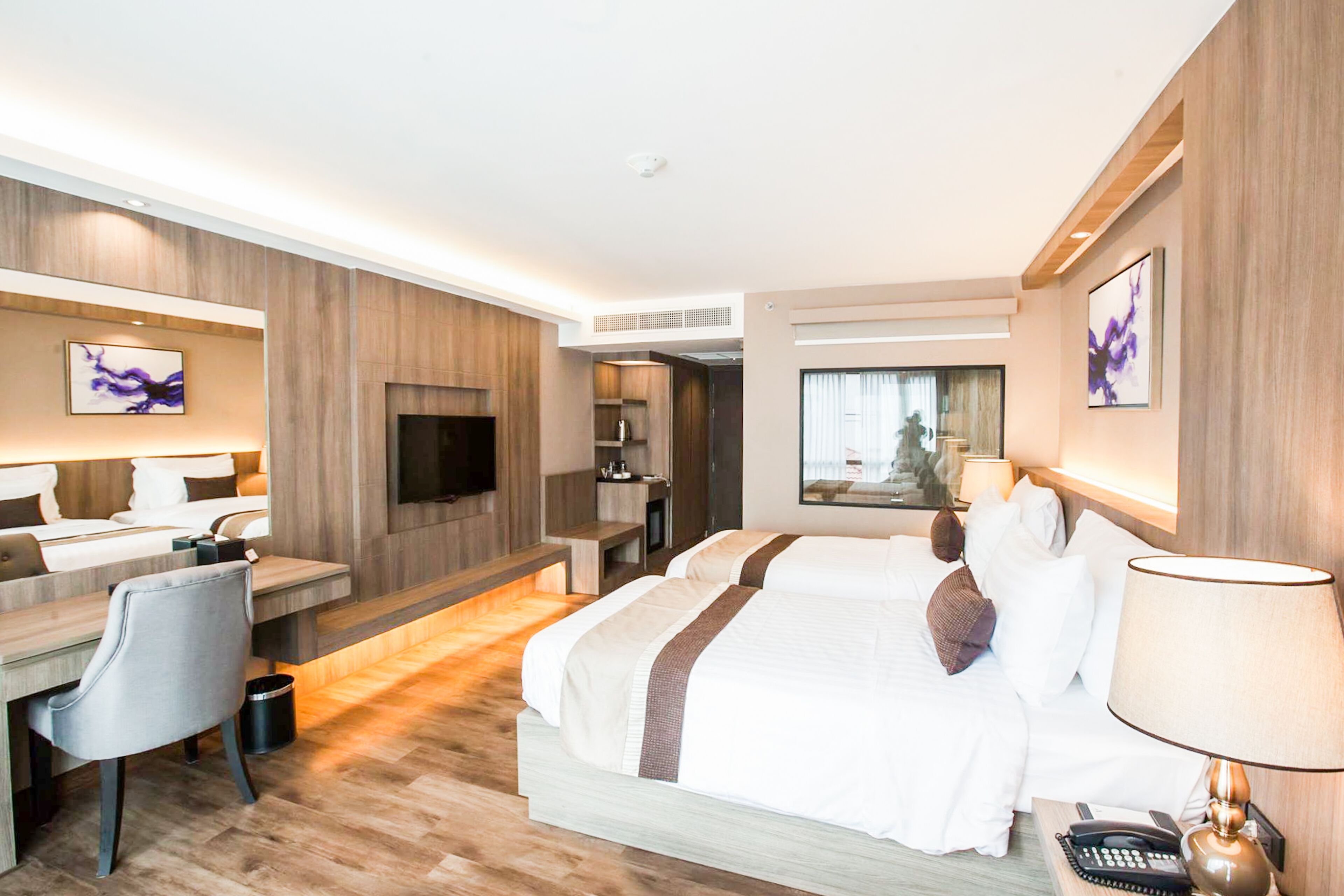 Wealth Lodge Asoke by Favstay