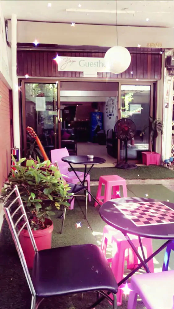 Yaya Guesthouse