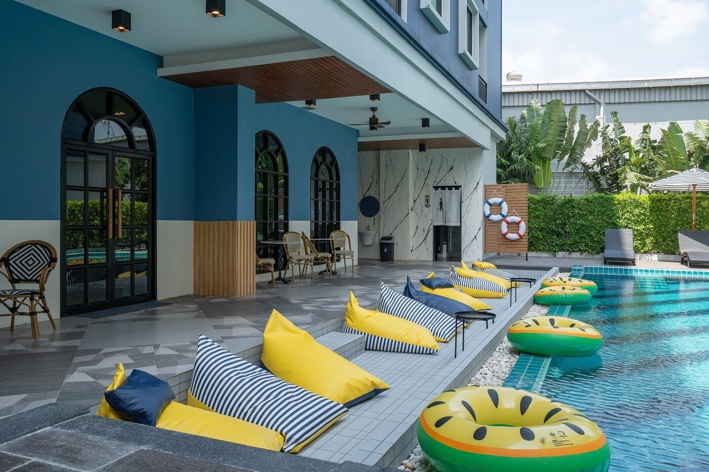 Cozy Blu Suvarnabhumi