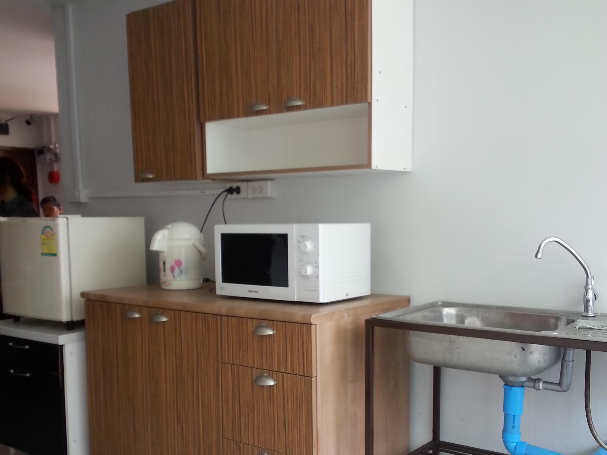 Freesia Bangphi Guest House