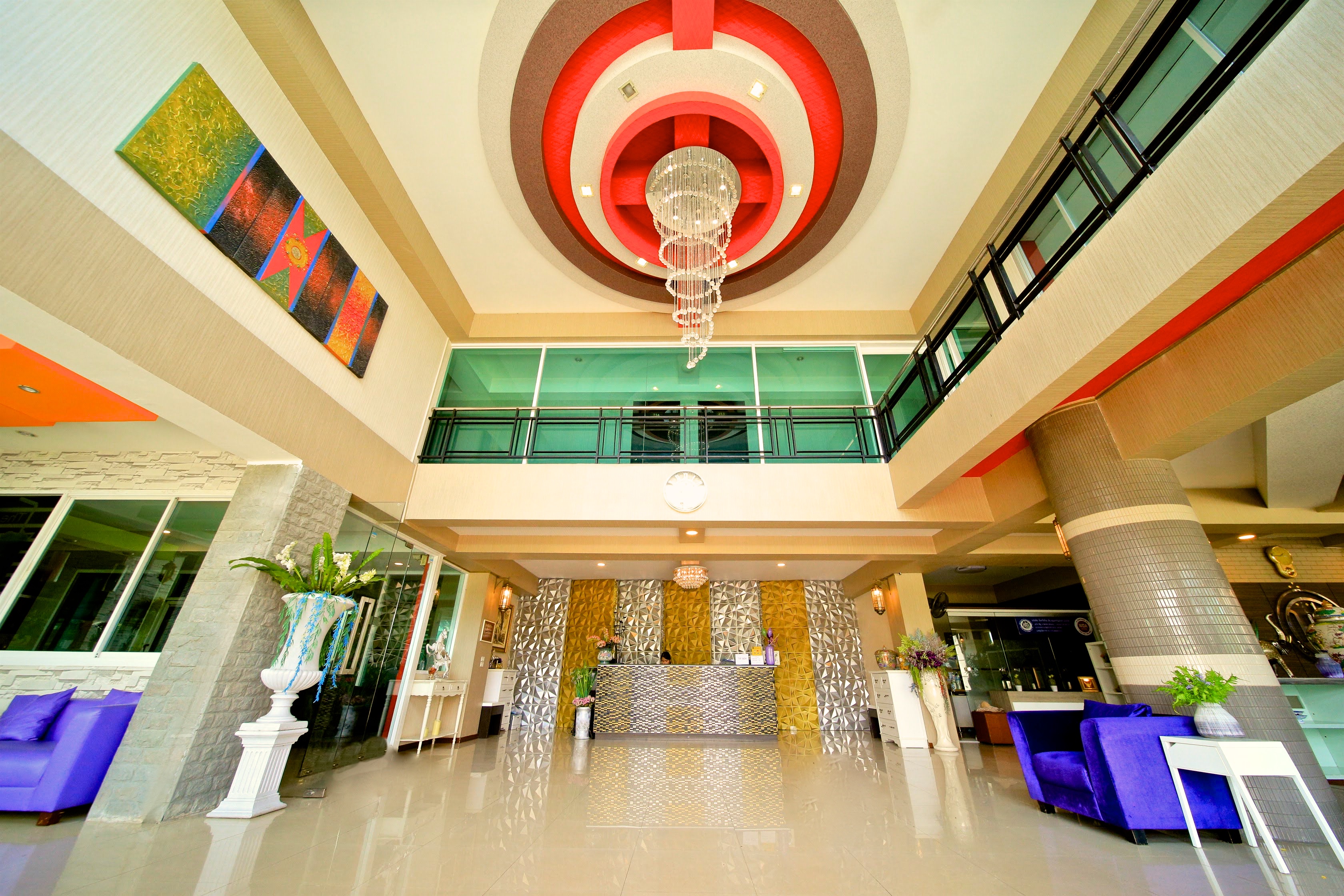 Hi Life Hotel