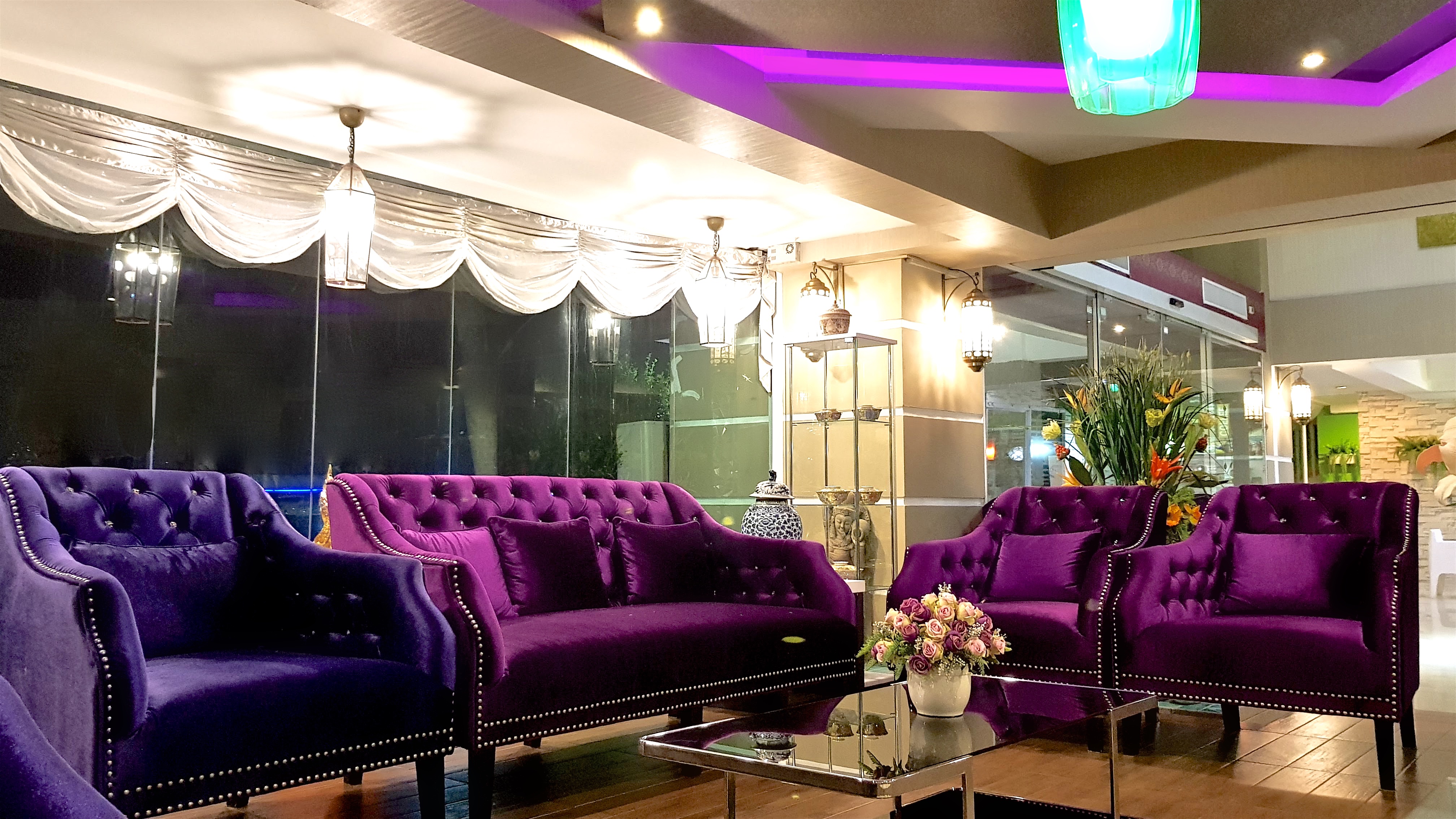 Hi Life Hotel