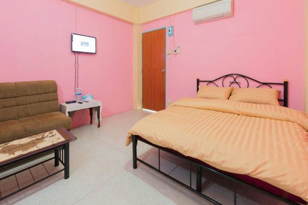 Roomstay Ruenkaew
