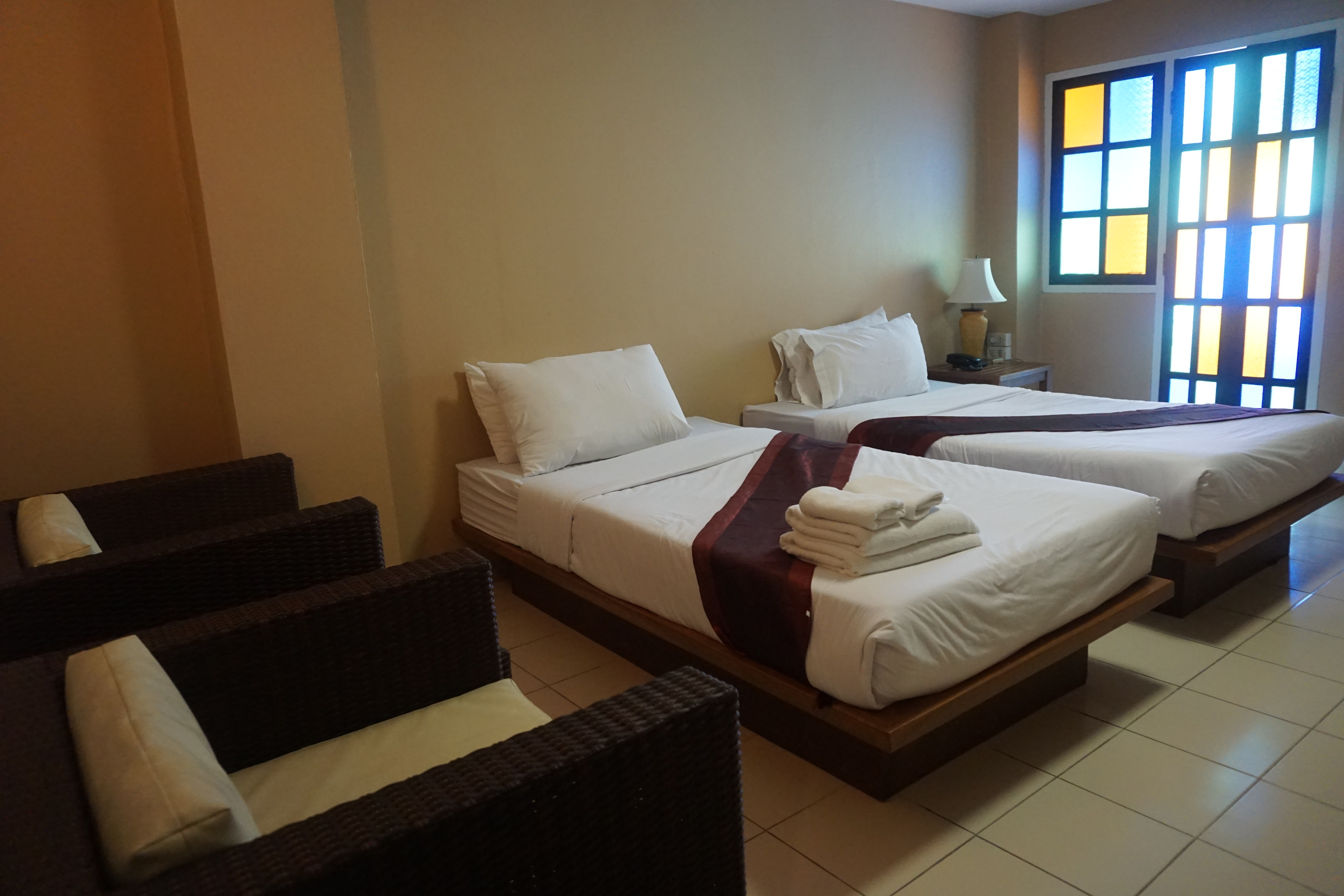 Bangkok Travel Suites Hotel