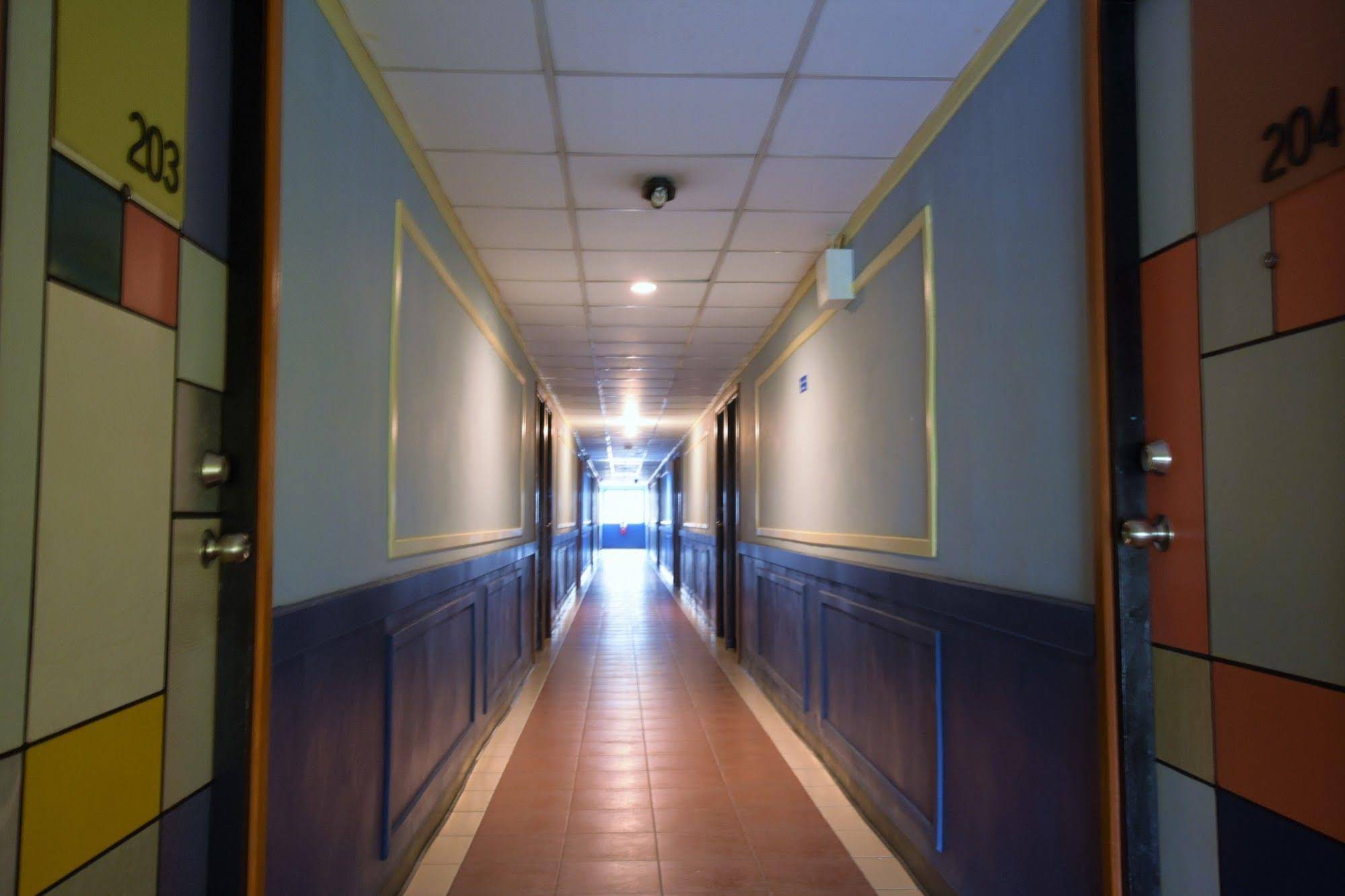 Room at Prachachuen