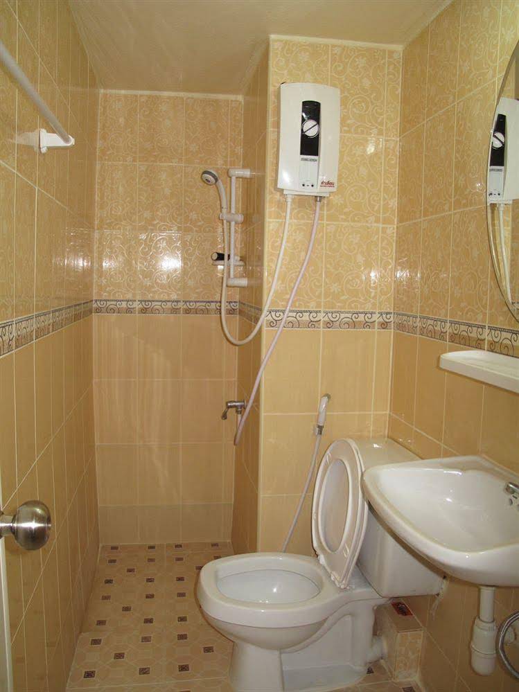 SK Muangthongthani Apartment