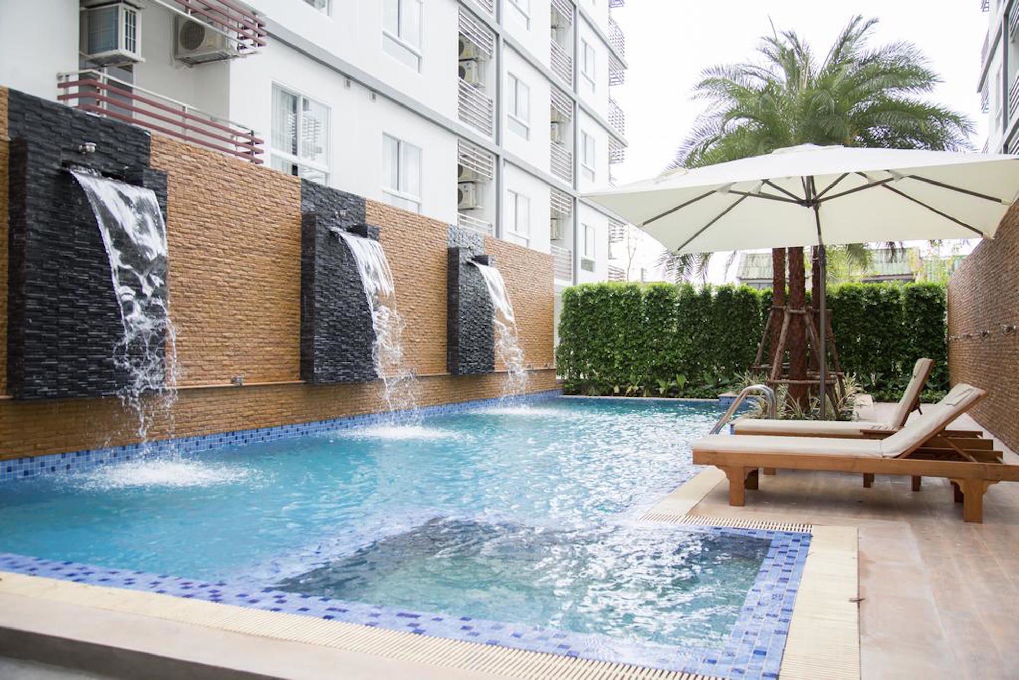 V Condo Chaengwattana