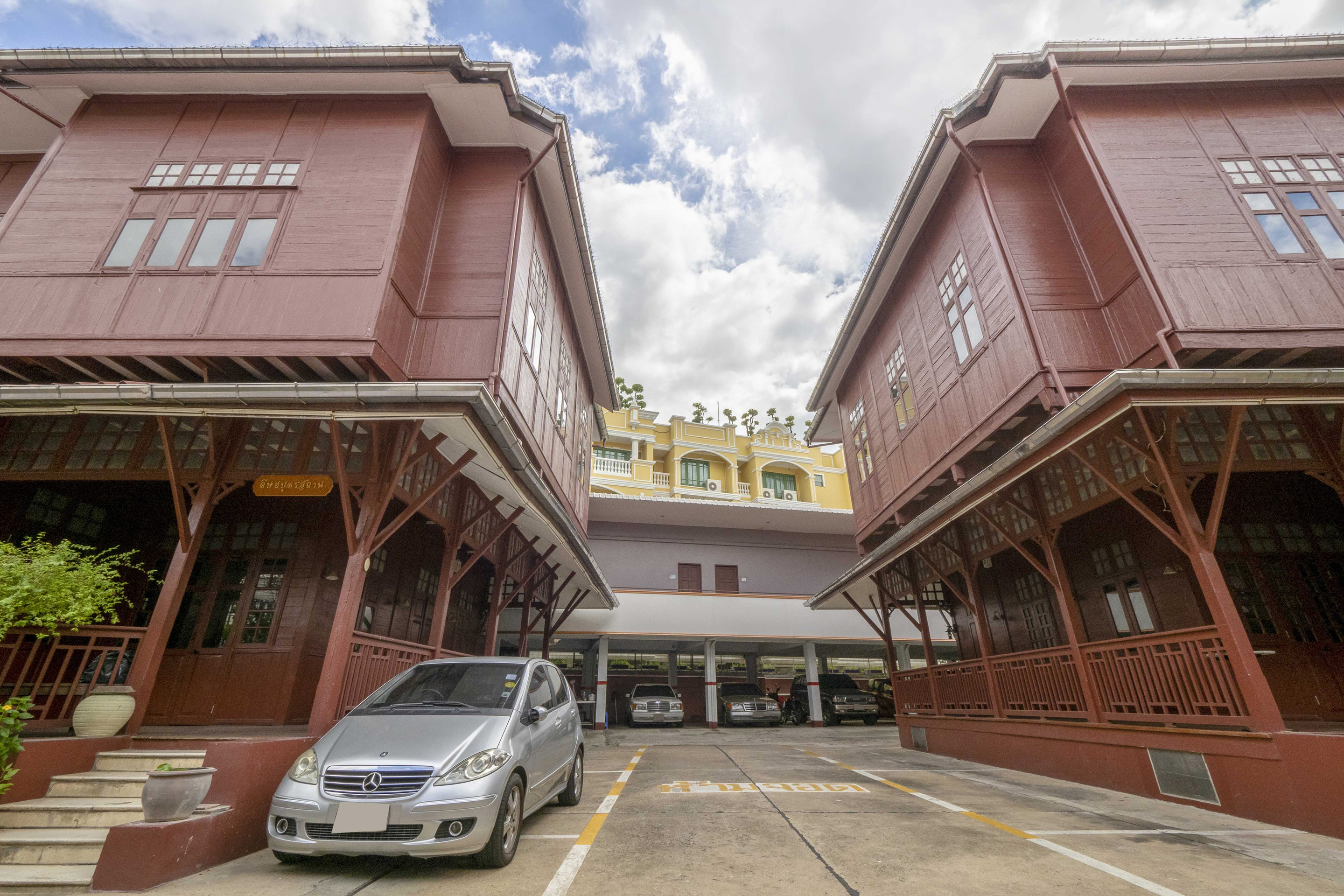OYO 1089 Baan Boran