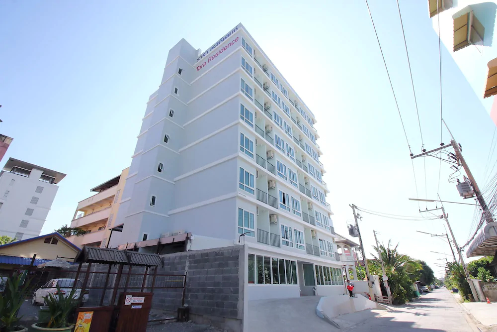 Tara Residence by OYO Rooms