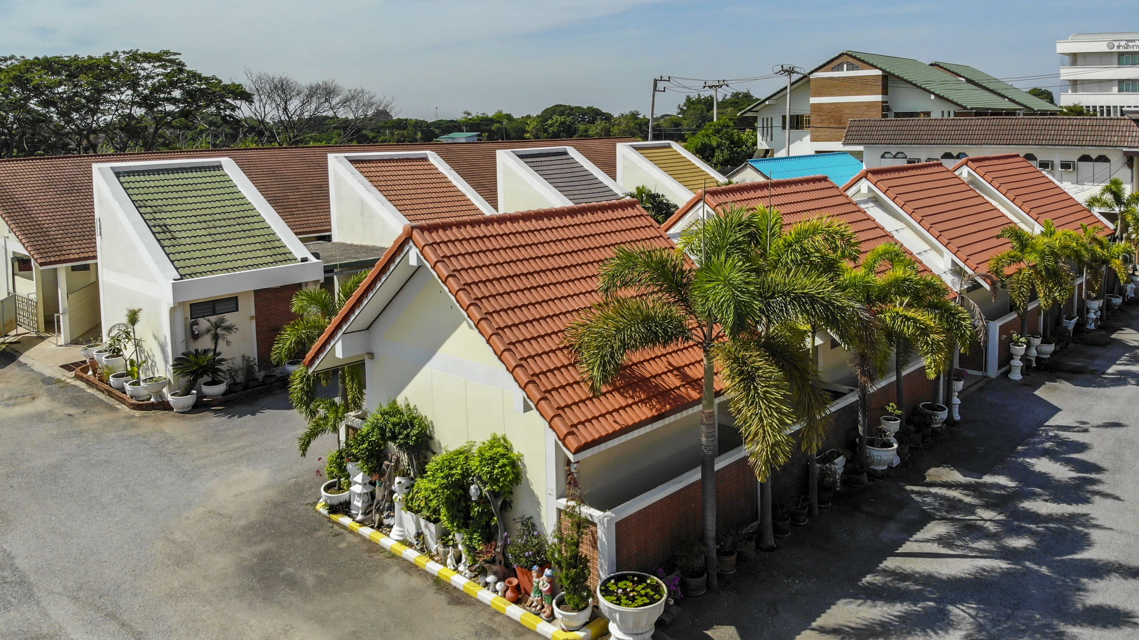 Bualuang Angthong Hotel