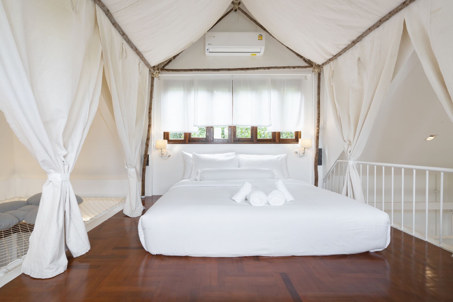 Phrip Phri Luxury Pool Villas