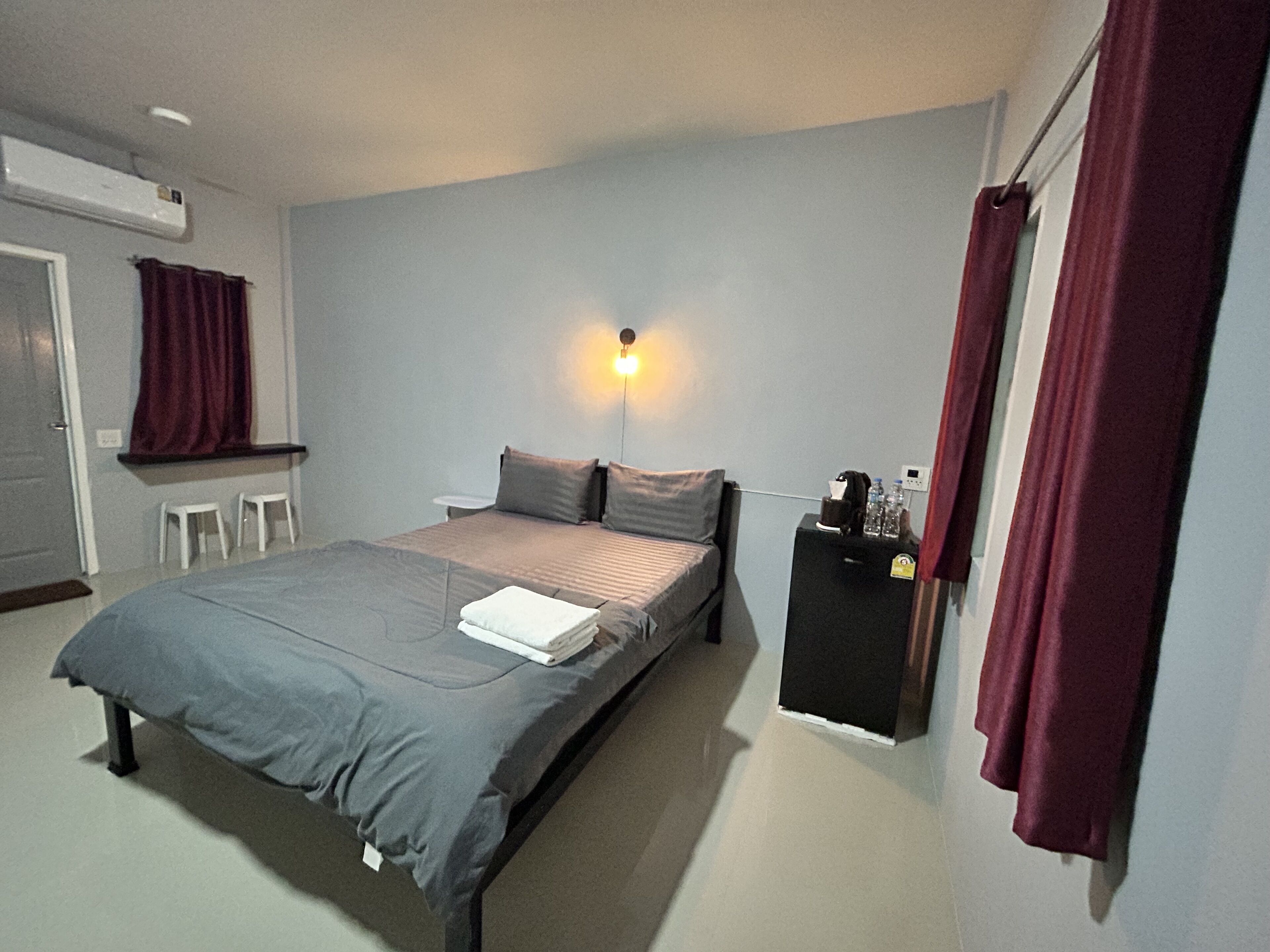 Check-in Resort