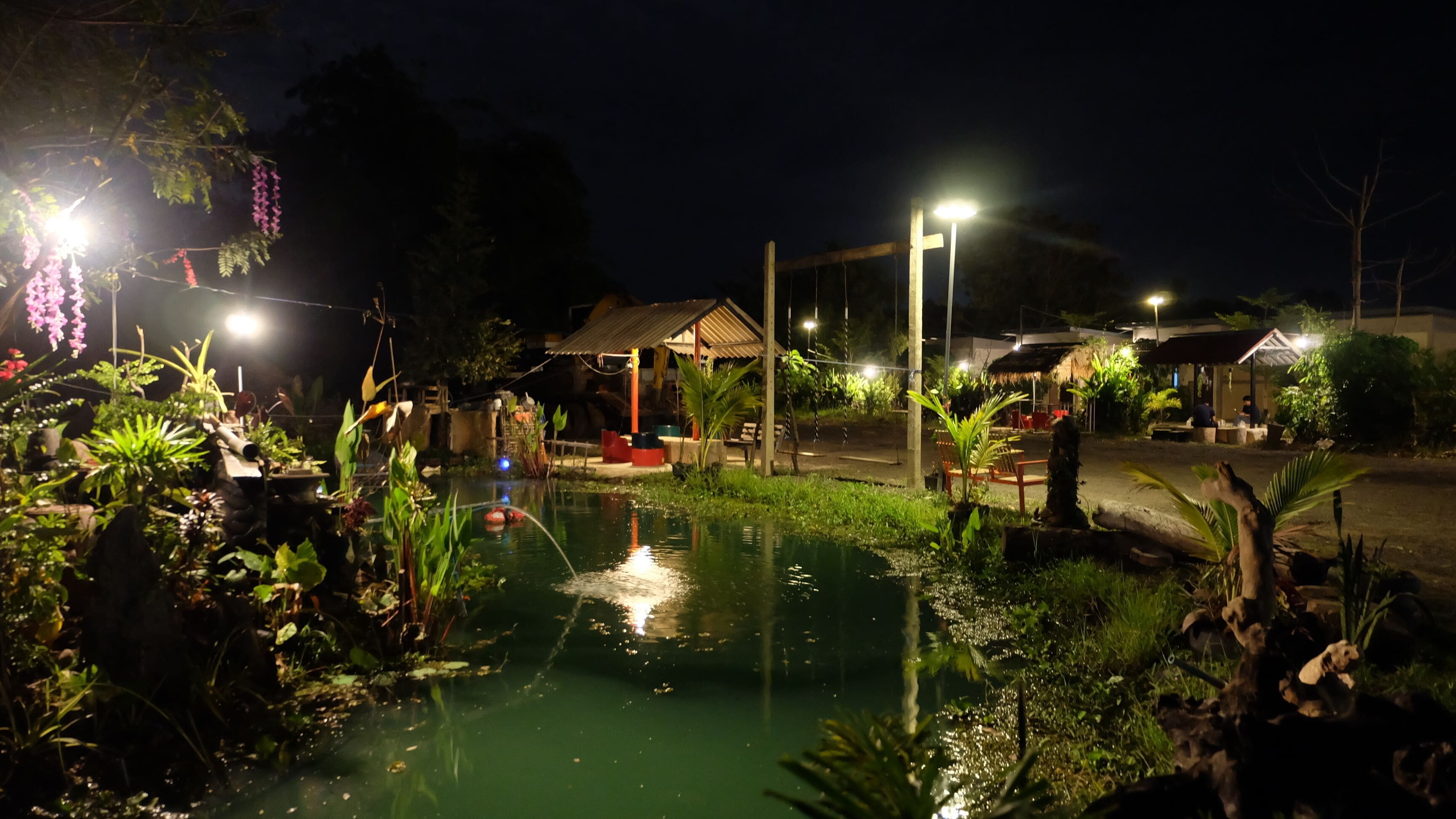 Check-in Resort