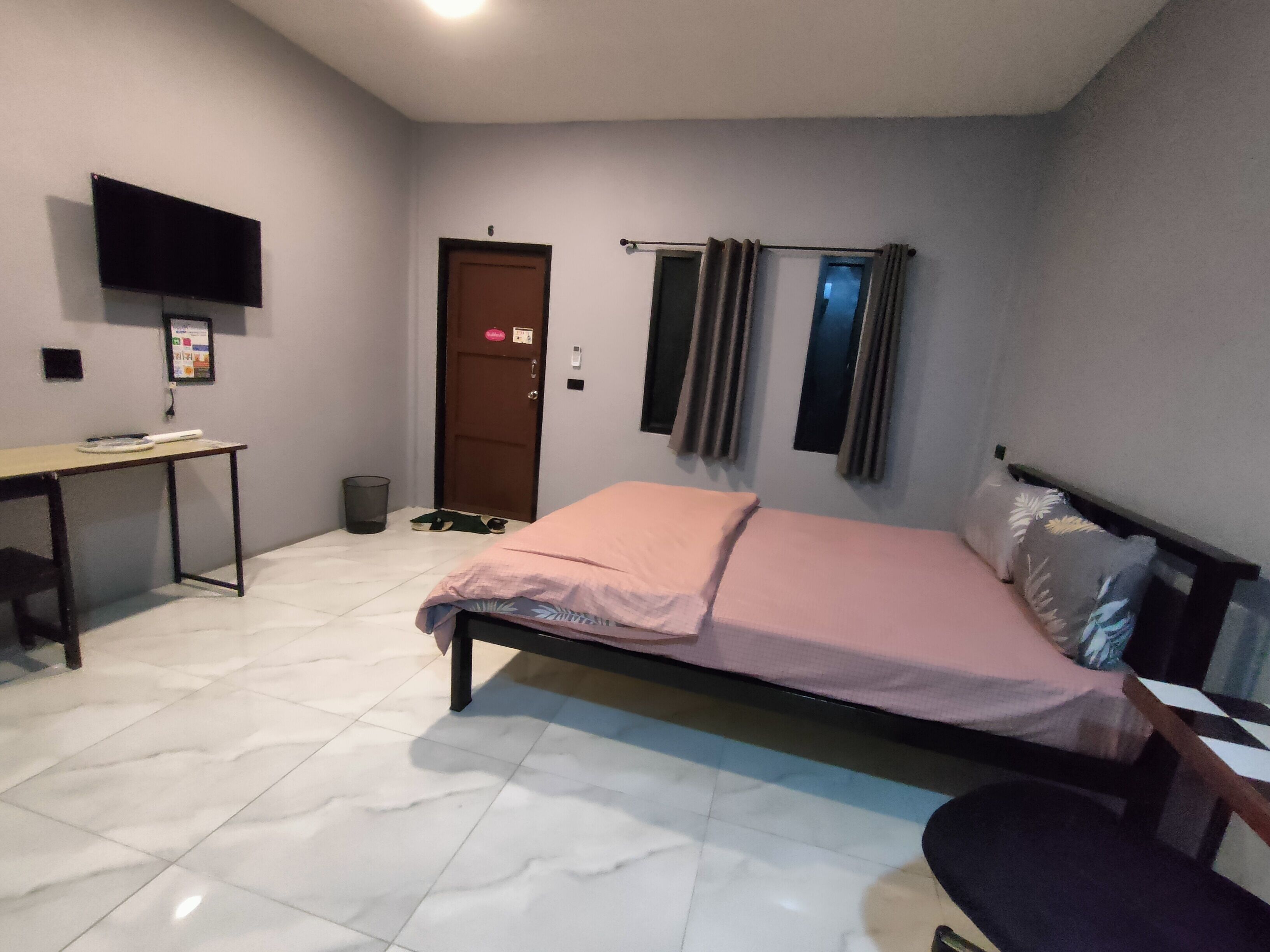 Check-in Resort