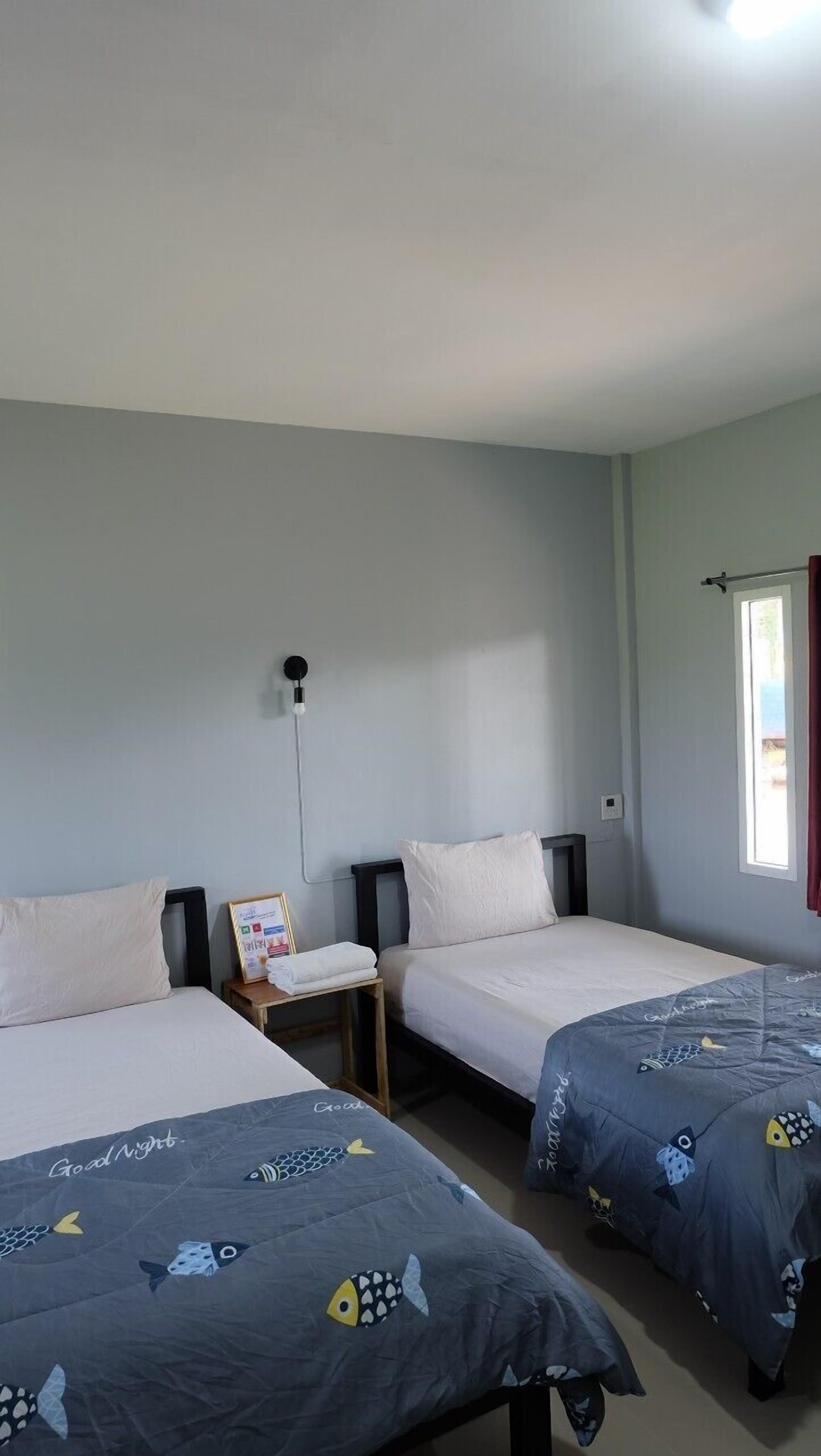 Check-in Resort