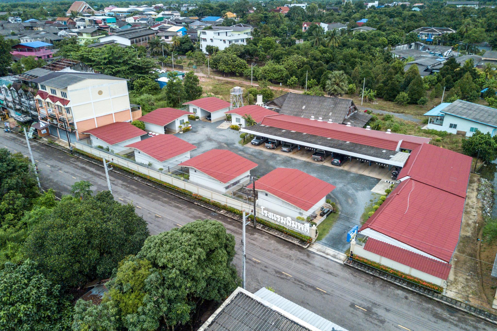 Chimphli Hotel