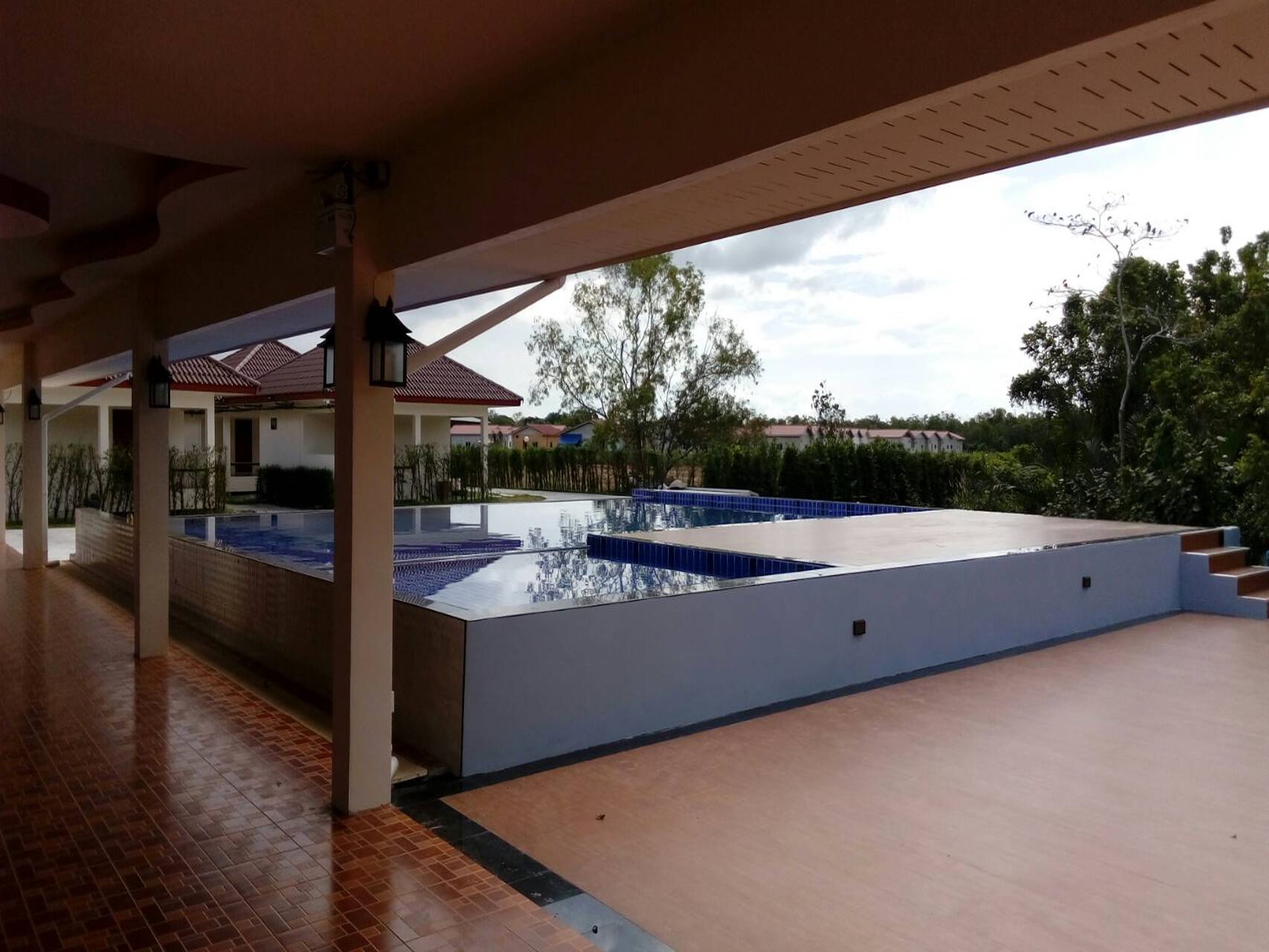 Saranrom Resort