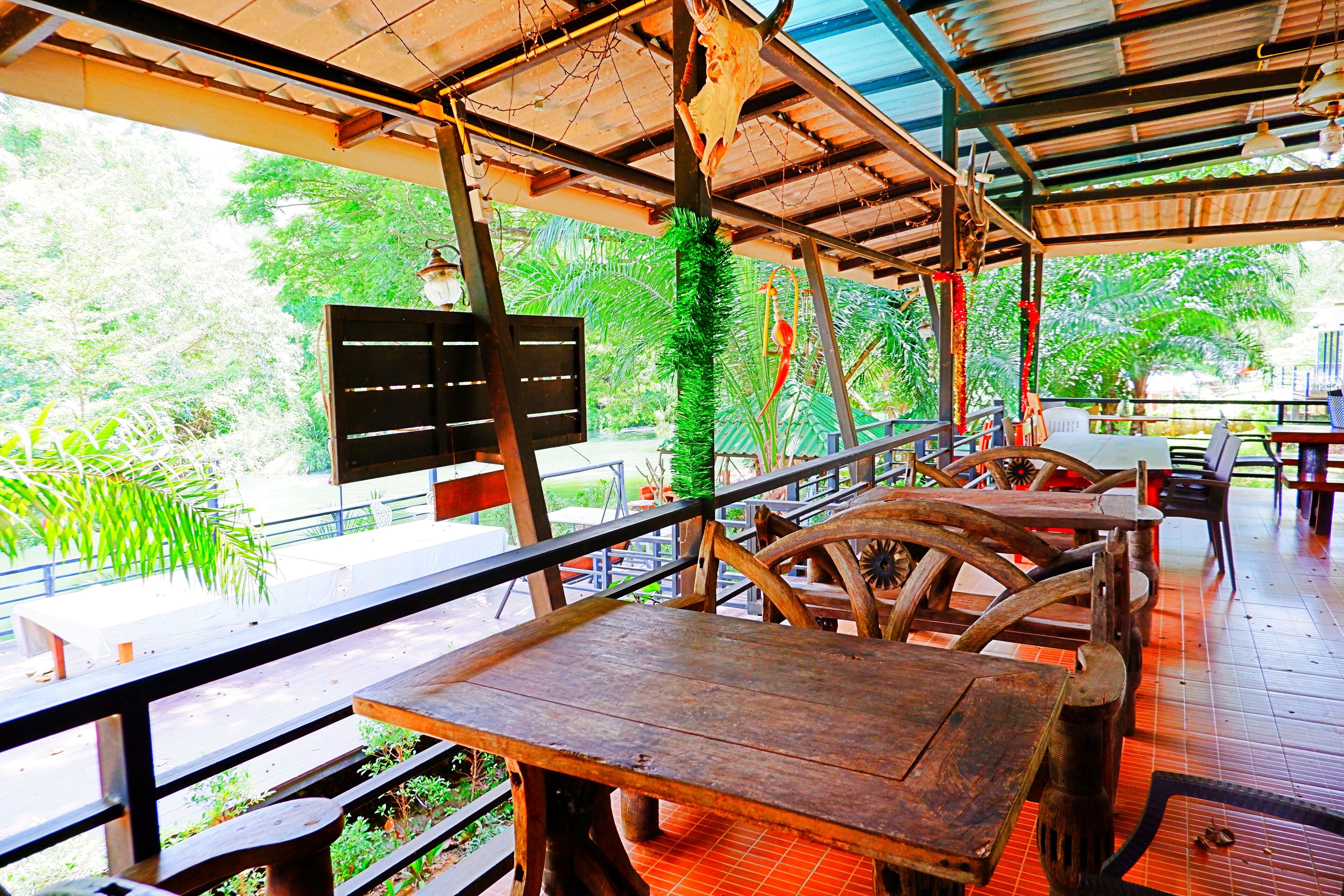 Baan Lung Yod Resort Keangkrachan