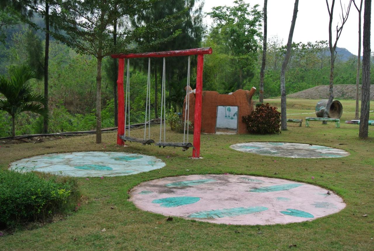 Baan Raisooksangchan