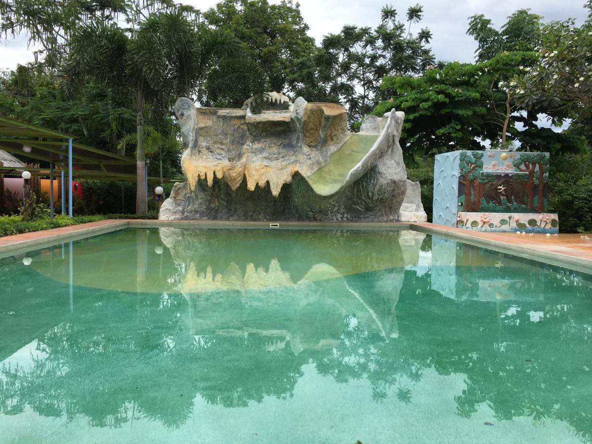 Baan Raisooksangchan