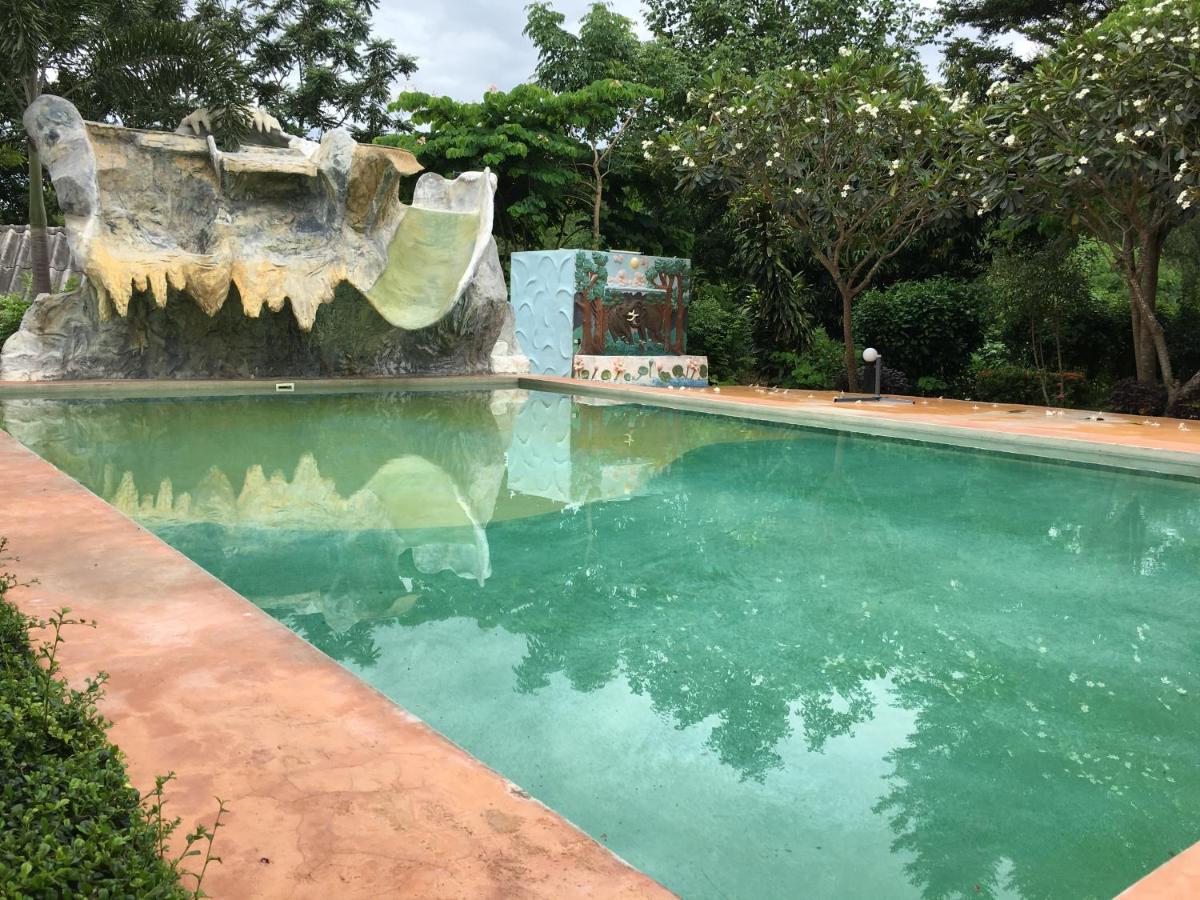 Baan Raisooksangchan