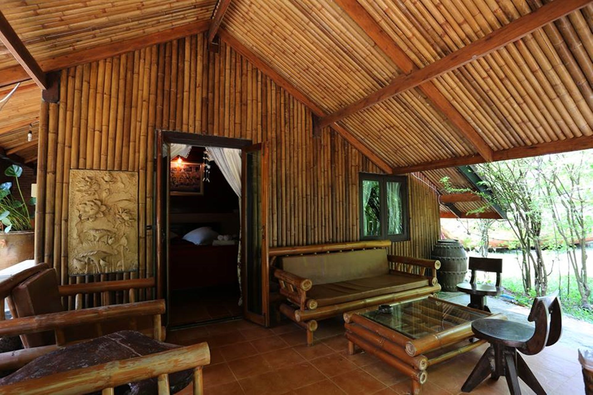 Kaengkrachan Boathouse Paradise Resort