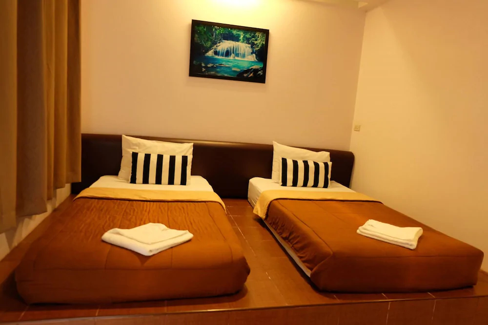 Baan Ma Feung GuestHouse