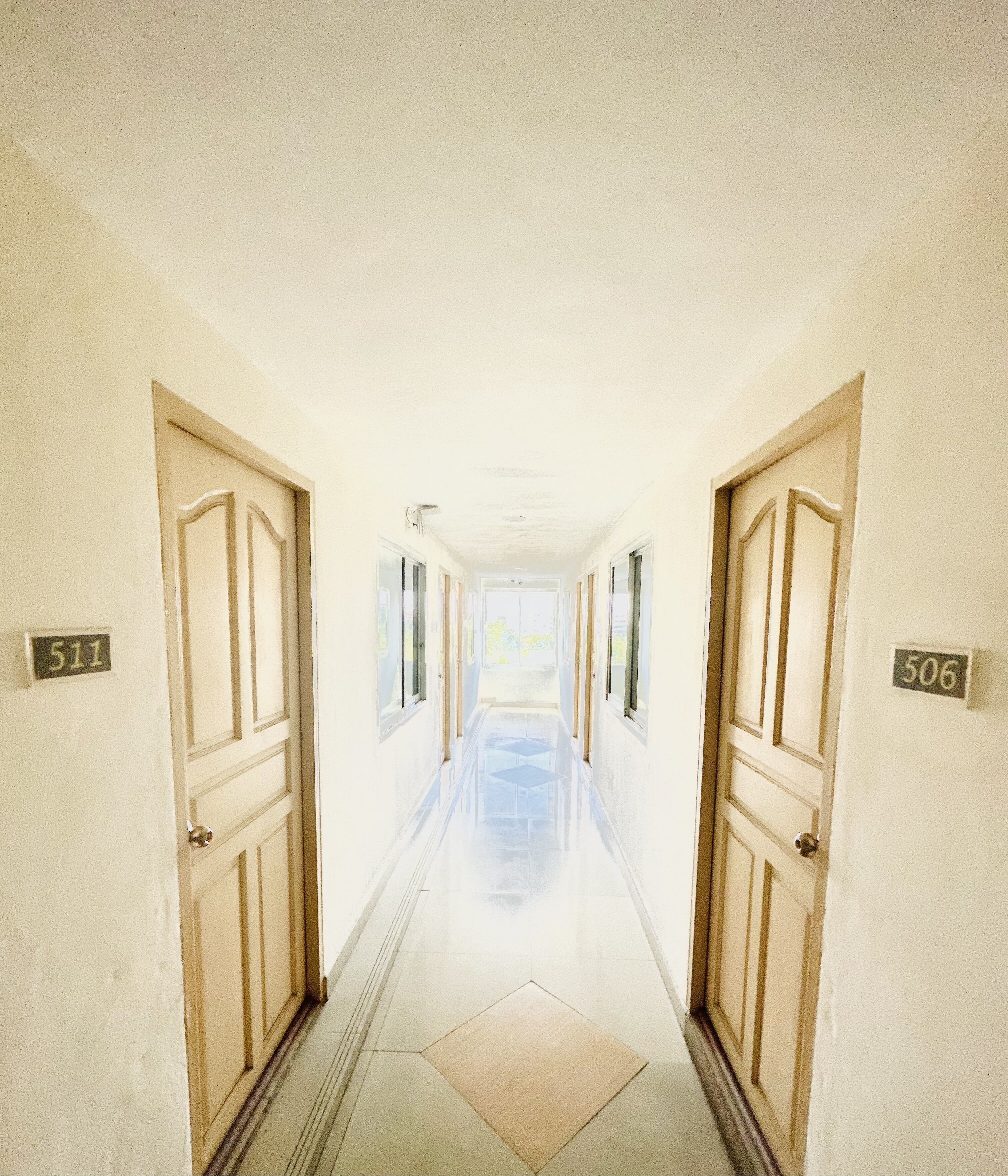Navanakorn Aomsin Hotel