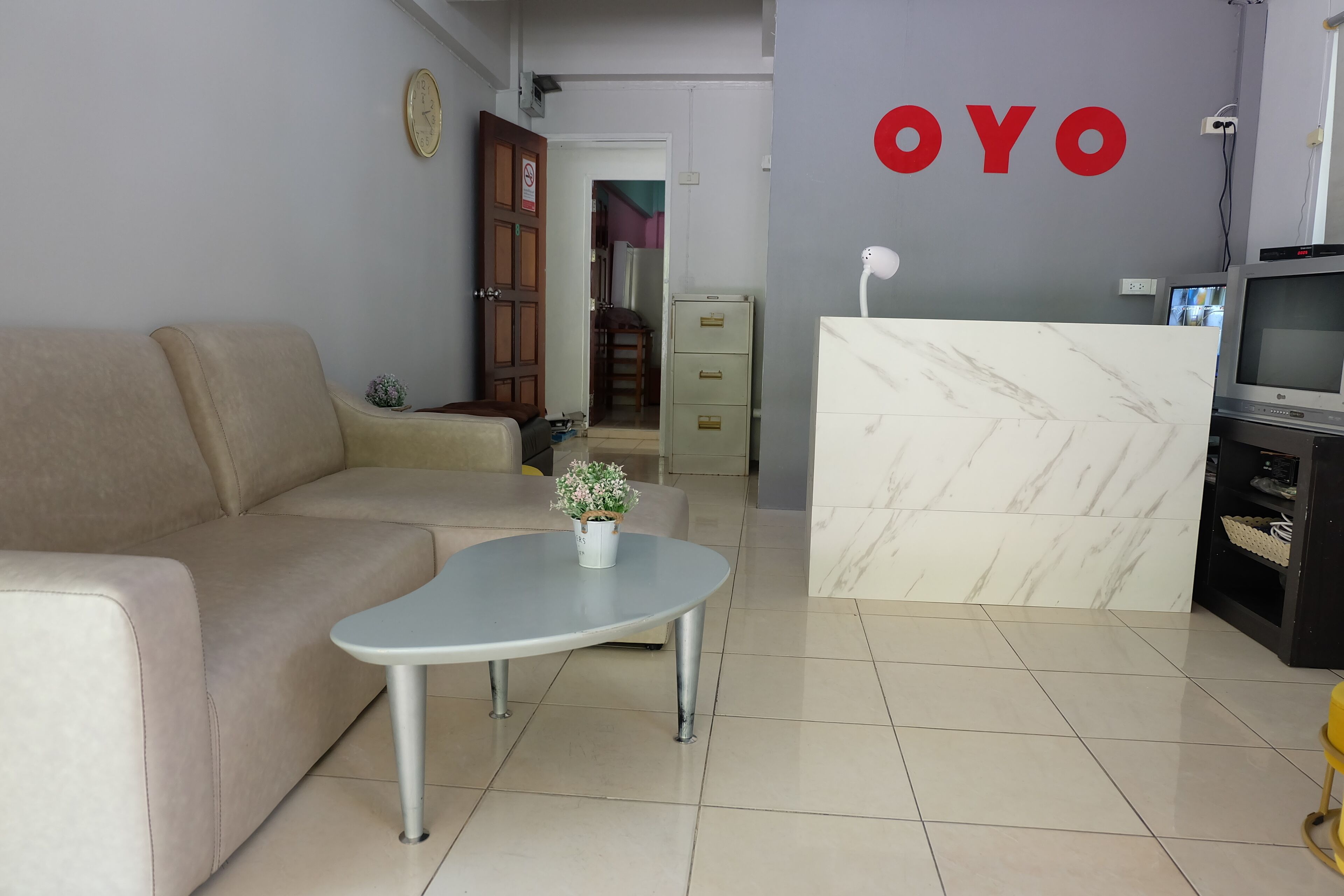 Place Navanakorn by Oyo