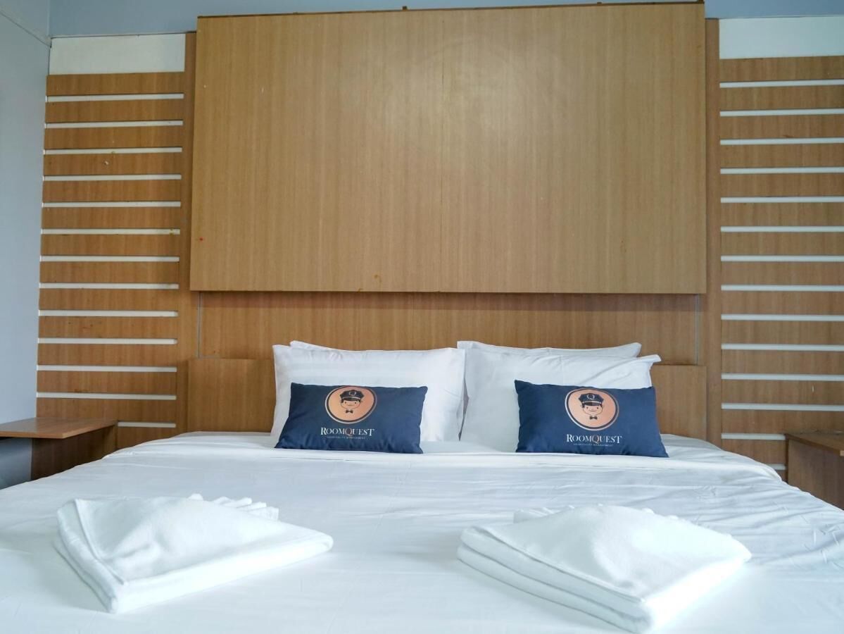 Roomquest Sps Hotel And Residence