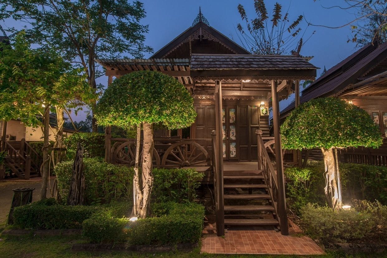 Baan Baitan Resort