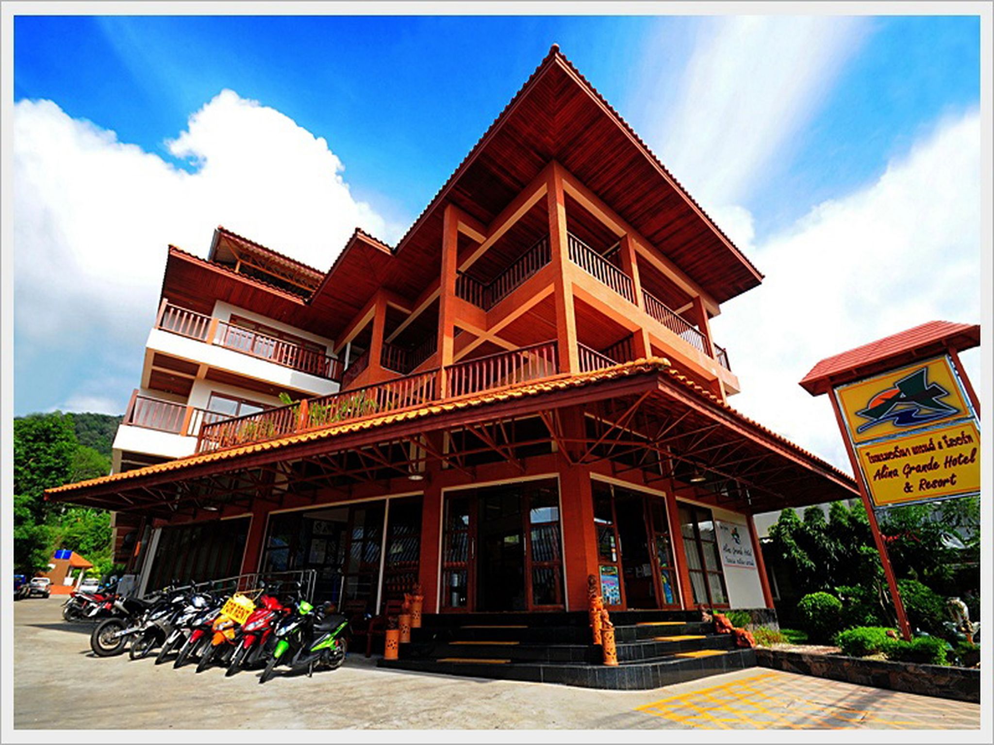 Alina Resort