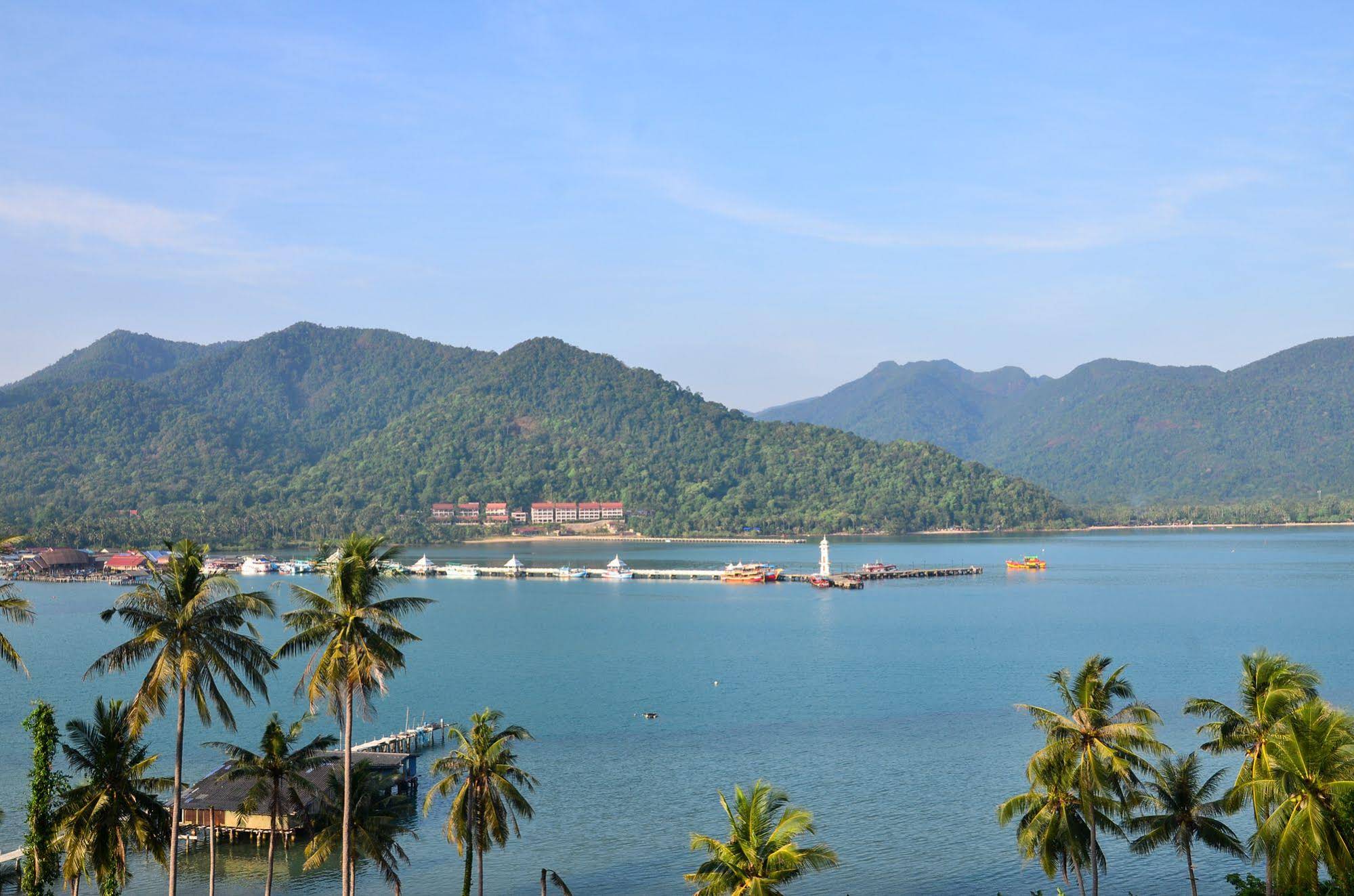 Bhuvarin Resort