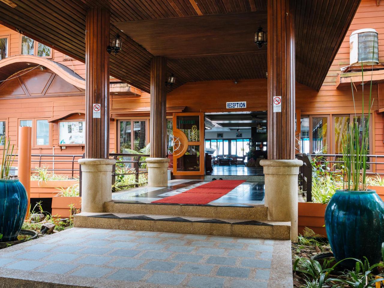 Koh Chang Boat Chalet