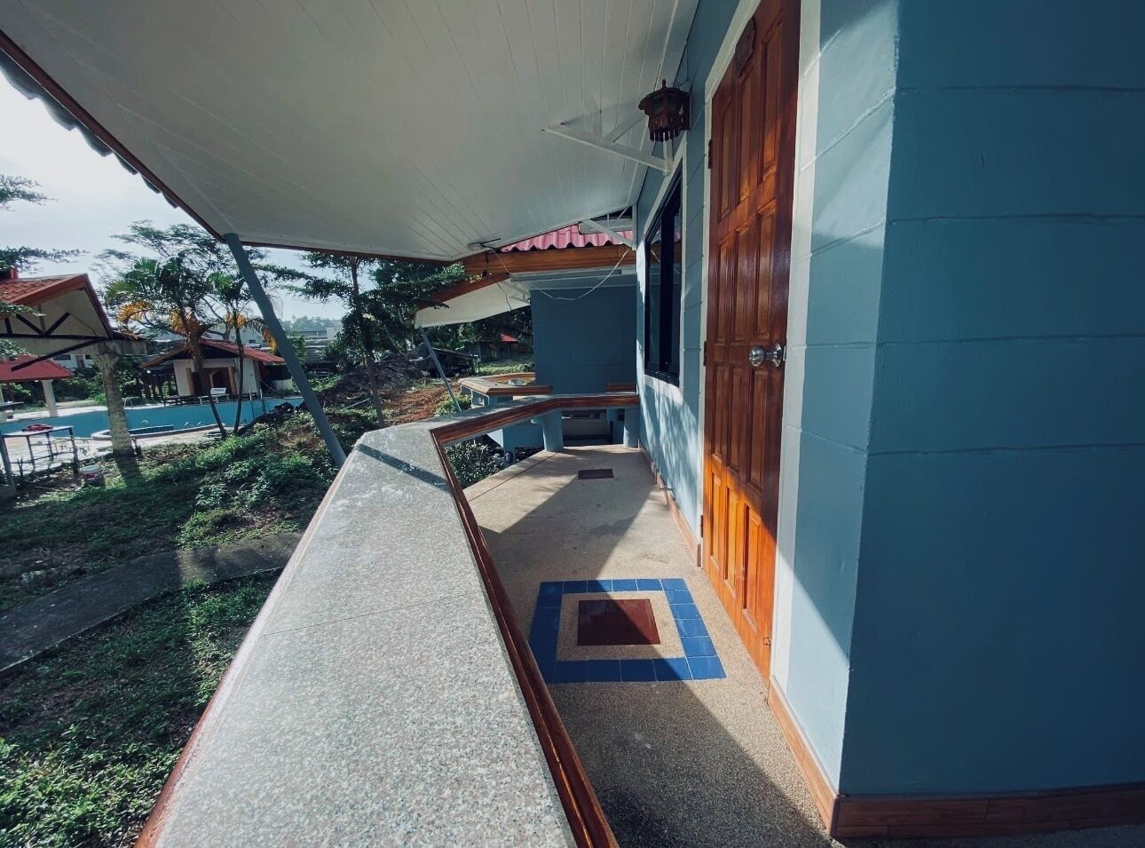 Koh Chang Cabana Hotel