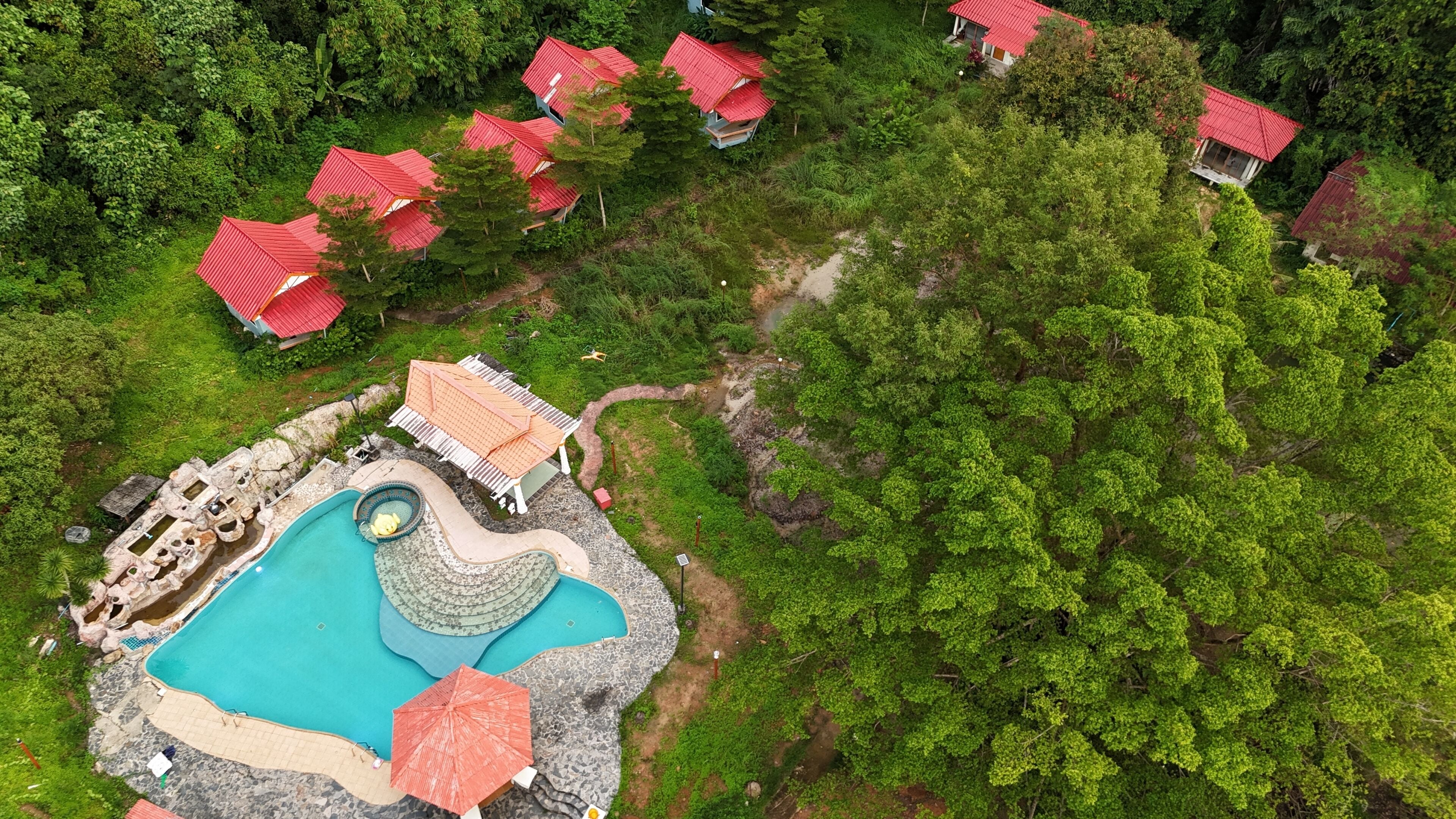 Koh Chang Cabana Hotel