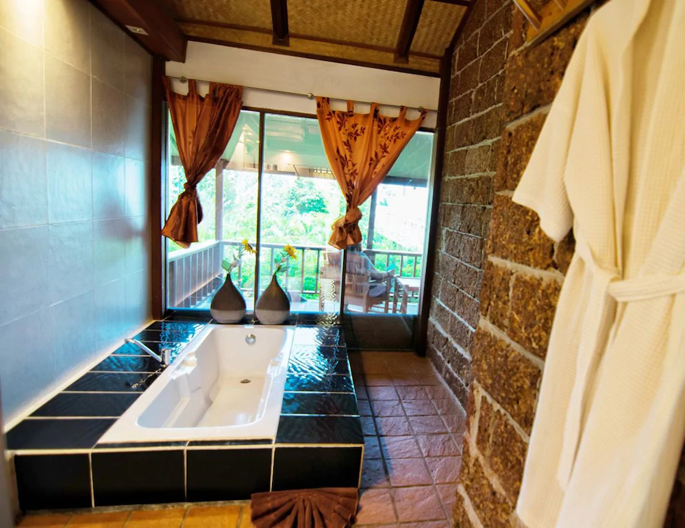 Faye Orchid Resort