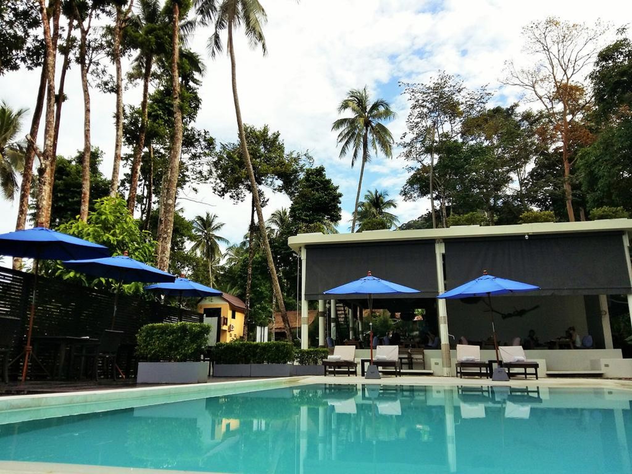 Nest Sense Resort