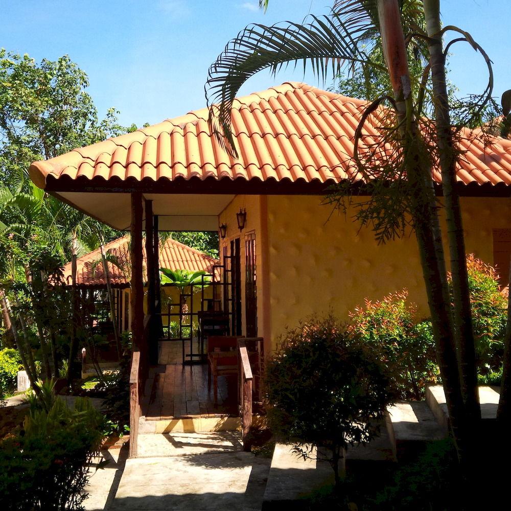 Paradise Bungalows