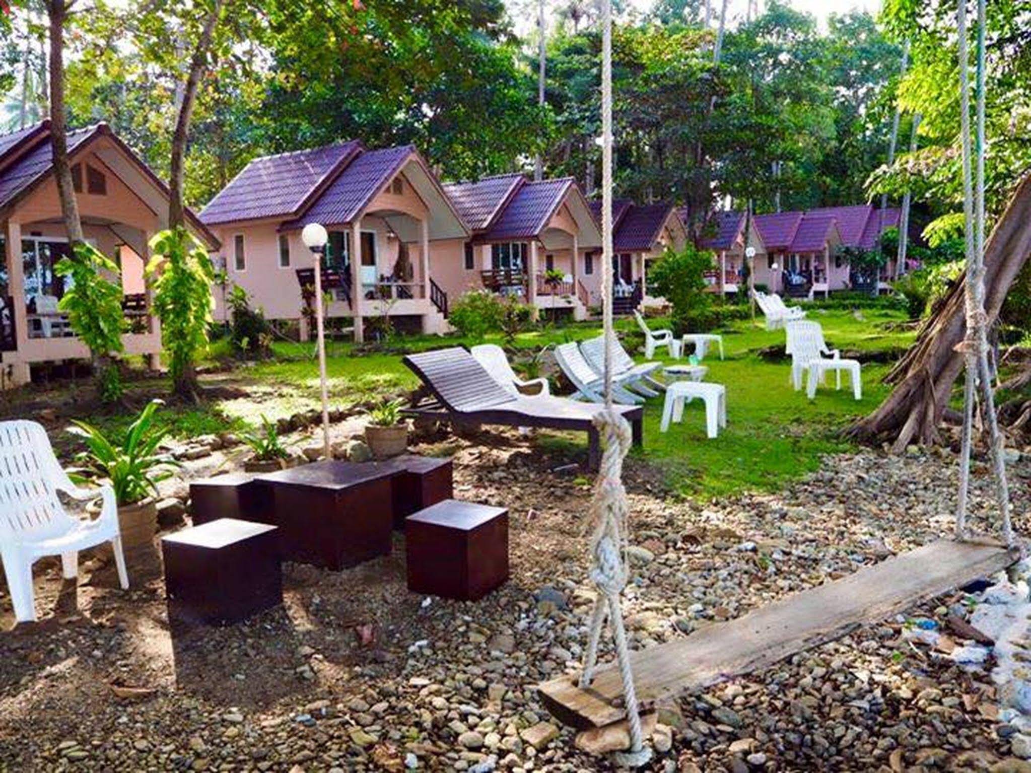 Sea Flower Resort