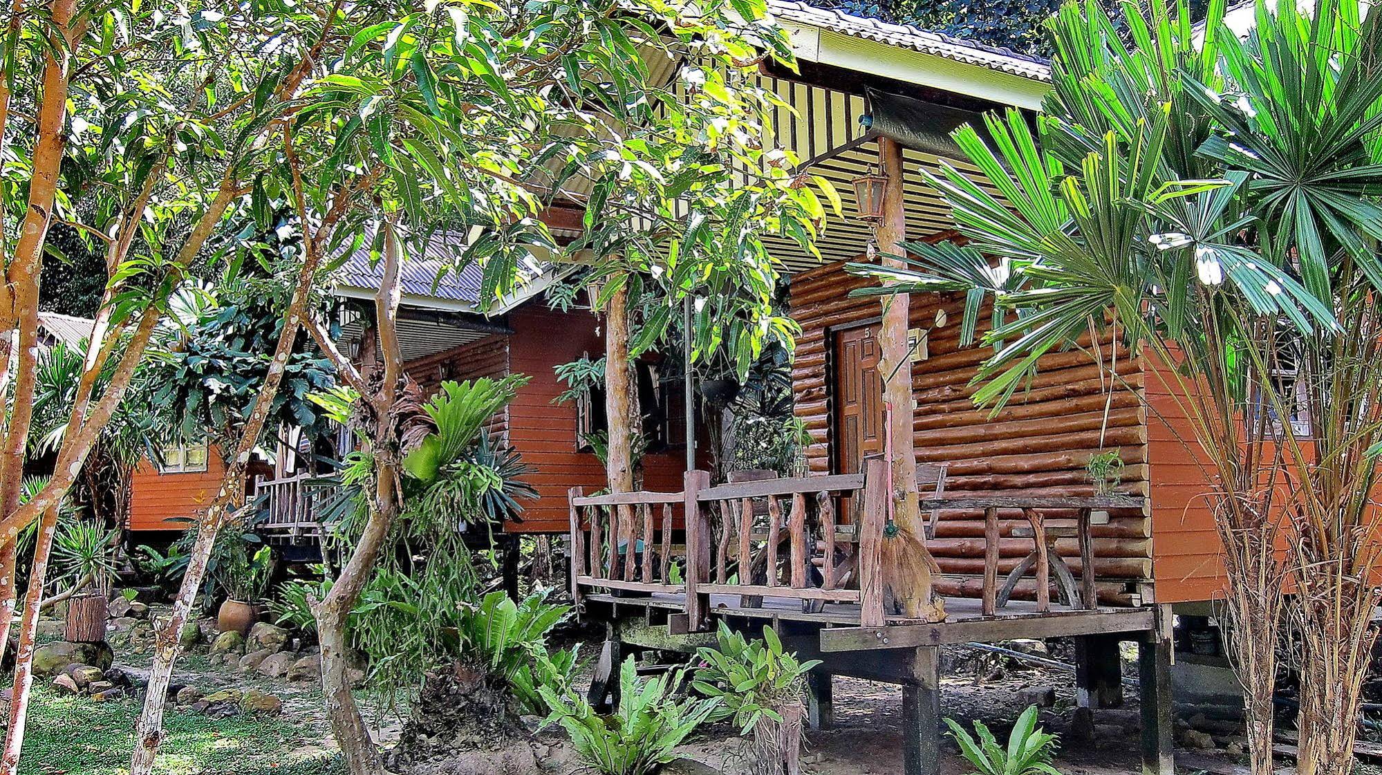 Baan Bua Cottage