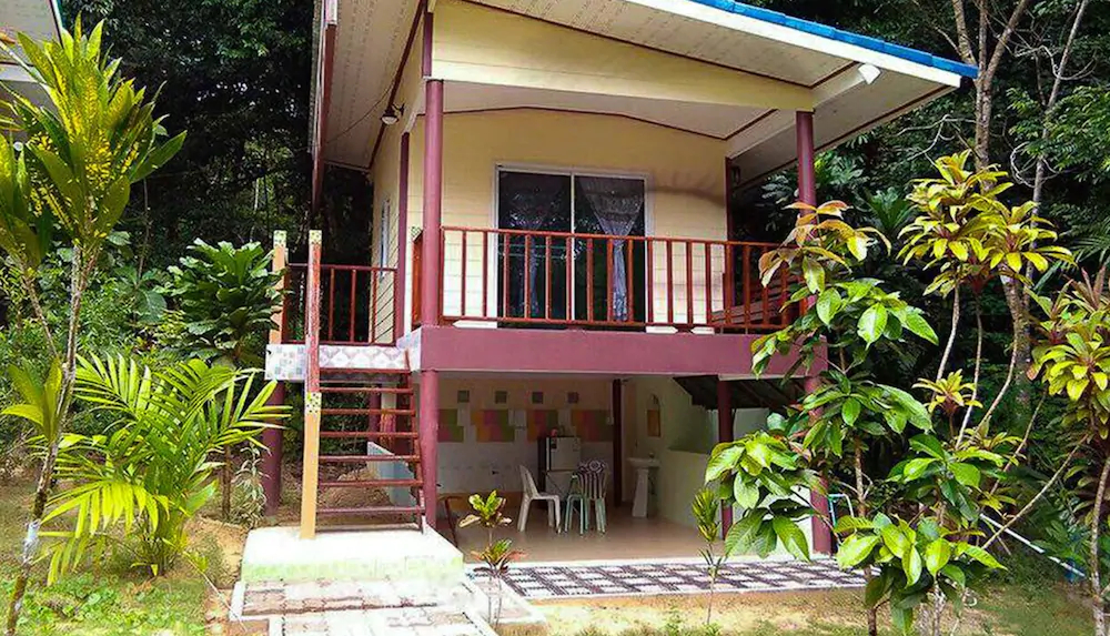 Baan Ton Kathin Resort