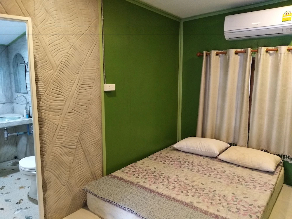 Ban Raw Homestay