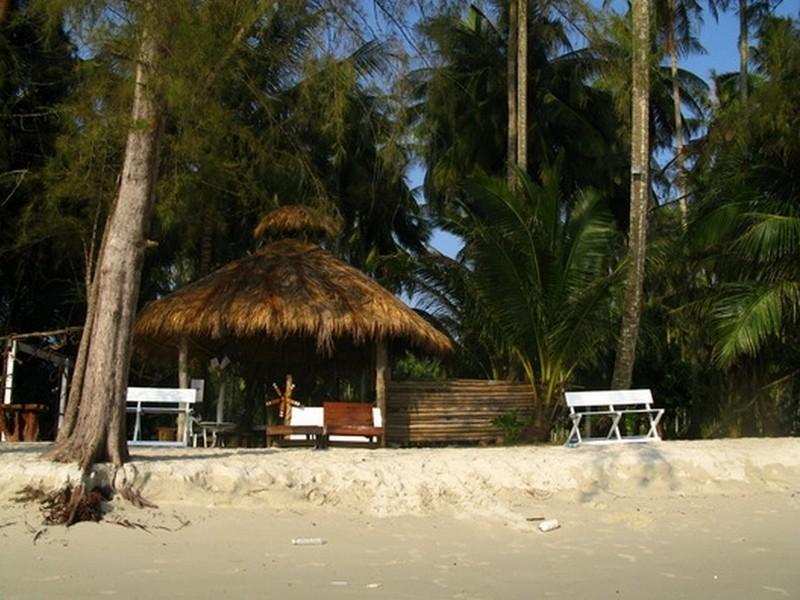 Koh Kood Neverland Beach Resort