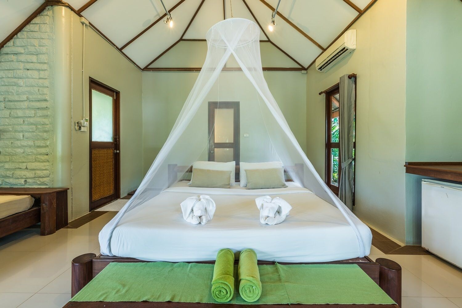 Peter Pan Resort