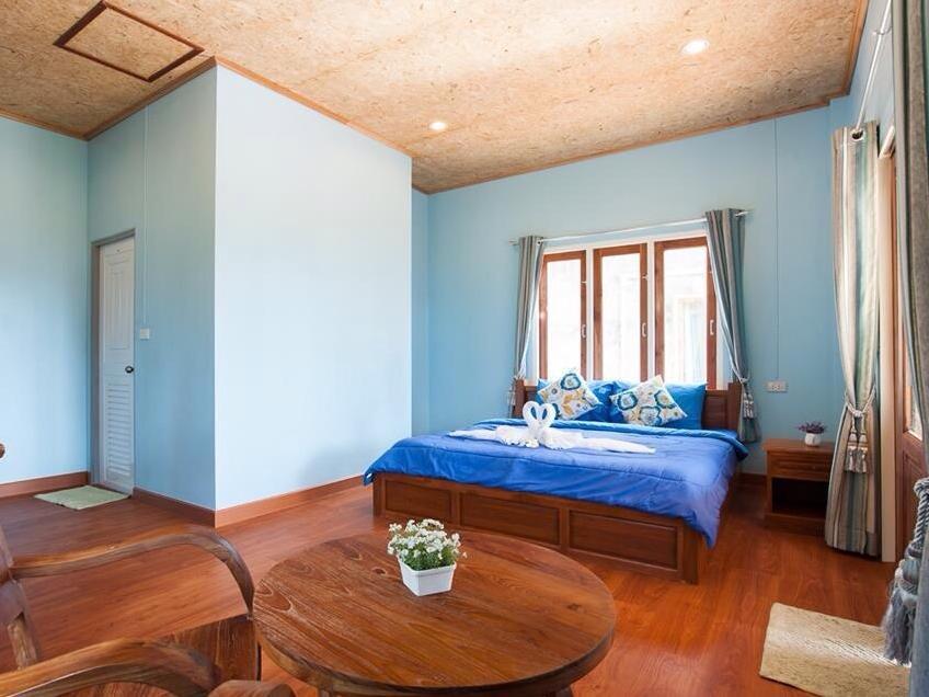Sea Far Resort