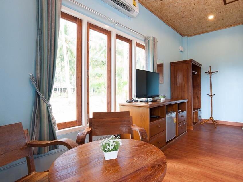 Sea Far Resort