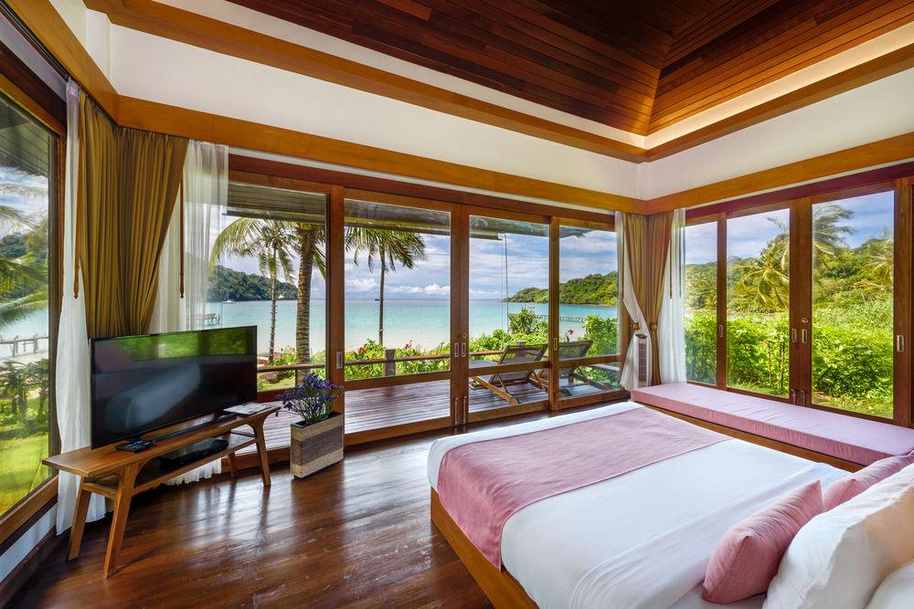 The Beach Natural Resort