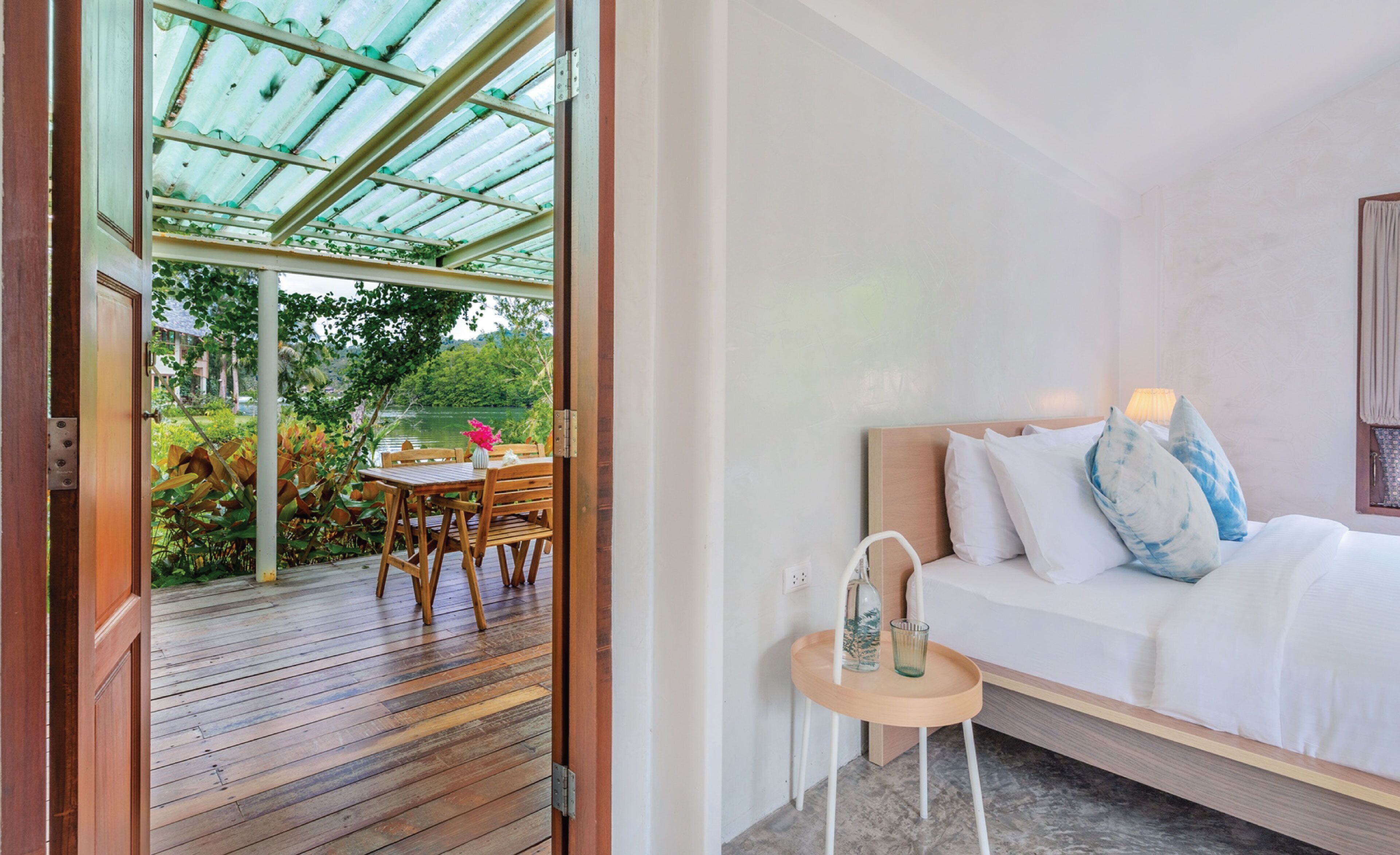 The Little White Bird Traveller Hostel